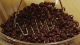 طرز تهیه غذای خوشمزه وگان | تاکو لوبیای سیاه (میرزاشف)