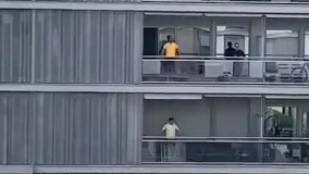 چالش ورزش در خانه عجیب اسپانیایی‌ها