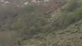 ریزش وحشتناک کوه در سوادکوه