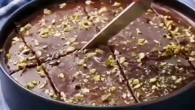 طرز تهیه کیک شکلاتی موزی