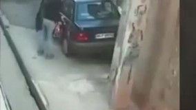 سرقت پراید در روز روشن؛ با آرامش کامل!