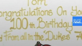 کهنه سرباز 100 ساله انگلیسی، سرهنگ شد