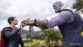 مبارزه سوپرمن با تانوس و دومزدی