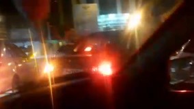 ازدحام مردم در پمپ بنزین‌ها پس از زلزله