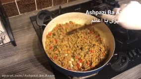 طرزتهیه  ماکارونی با گوشت چرخ کرده و سویا همراه با ته دیگ سیب زمینی