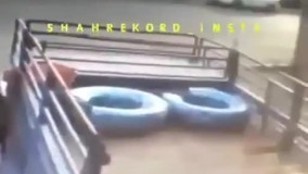 تصادف عمدی یک خانم برای گرفتن خسارت