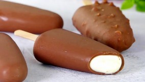 طرزتهیه  بستنی چوبی شکلاتی در خانه