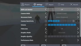 من در حال بازی کردن روبلاکس