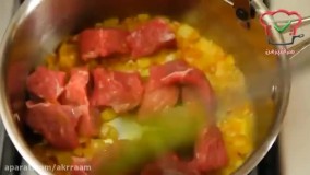 طرز تهیه خورشت الو اسفناج