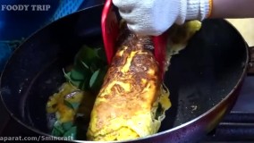 رول املت بزرگ غذای خیابانی کره ای