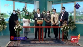 تذکر خداداد عزیزی به مجری برای استفاده از ماسک