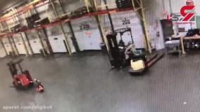 خودکشی عجیب کارگر مست در انبار فروشگاه