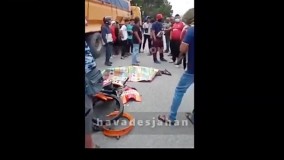 تصادف مرگبار موتور سوار با کامیون