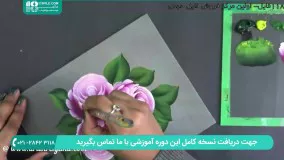 نقاشی گل رز با برگ روی پارچه مخمل با گواش