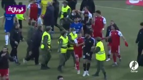 حواشی دیدار جنجالی گل گهر و تراکتور