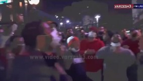 تجمع هواداران میناوند در خیابان