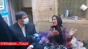 بوسیده ‎شدن عزت‌الله ضرغامی توسط یک زن !