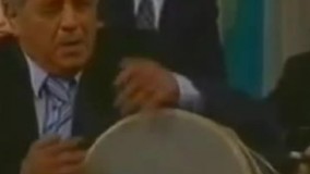 نواختن ساز ناقارا