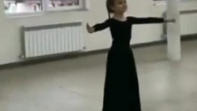 رقاص کوچولو                                                                                           آموزش رقص آذری بصورت حضوری و آنلاین