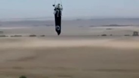 ۲۵ کیلومتر پرواز در آسمان با صد بادکنک هلیومی