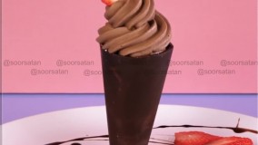 آموزش تزئین دو دسر شکلاتی میوه ای