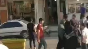 سرازیر شدن جمعیت در خیابان های درگهان هرمزگان