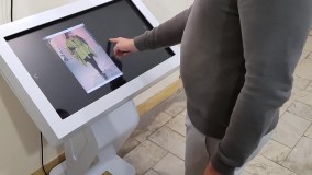 استند لمسی | کیوسک لمسی | میز لمسی | فریم لمسی | ایران شاپ