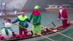 ونیز مملو از بابانوئل‌ های جذاب شد