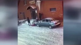 اشتباه فاجعه‌ بار یک پدر باعث غش کردن دخترش شد