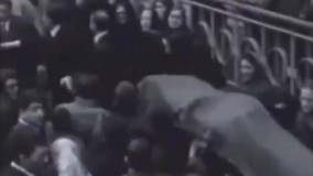 کلیپی از مراسم خاکسپاری زنده یاد فروغ فرخزاد