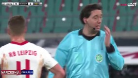 خلاصه بازی لایپزیگ ۳ - مونشن گلادباخ ۲