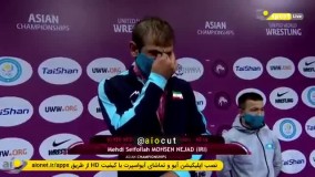 اشک‌ های مهدی محسن ‌نژاد در مراسم اهدای جوایز