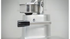 همبرگر زن نیمه اتوماتیک