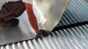 نصب  ایزوگام بردین دلیجان روی شیروانی به همین راحتی!!!