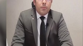 تاکی قراره خودت بشینی توی دفترت؟