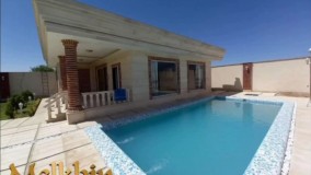 900 متر باغ ویلای شیک در محمد شهر کرج