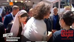 لحظه ورود عوامل «قهرمان» فرهادی به فرش قرمز کن