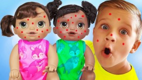 دیانا و روما سرگرمی | برنامه کودک دیانا | علائم بیماری روما و عروسک ها