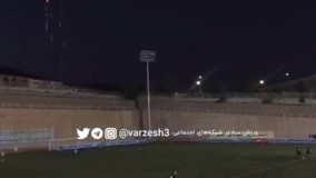 قطعی برق در جریان مسابقات لیگ یک !