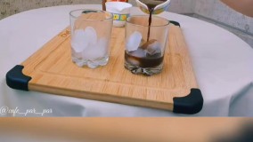 آیسکافی خوشمزه با پنکیک قلبی