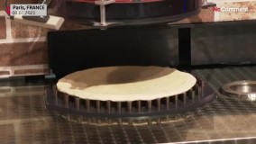 عجیب اما واقعی ؛ نخستین ربات پیتزا ساز در جهان