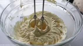 دستور تهیه کیک وانیلی با کرم کره وانیلی