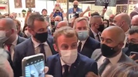 مکرون این بار هدف تخم‌مرغ قرار گرفت