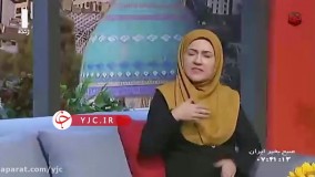 زبان اشاره را ابتدا از داخل خانواده یاد گرفتم.