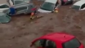 خسارت سیل به خودرو‌ها در اسپانیا