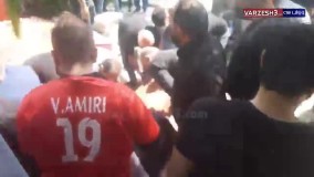 لحظاتی از خاکسپاری مرحوم انصاری‌ فرد