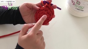 سبد بزرگ تریکو-قلاب بافی با تریکو