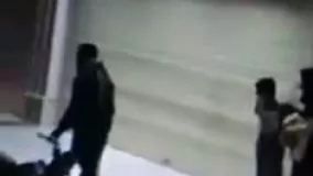 تصاویری باورنکردنی از سرقت از کودکان با چاقو
