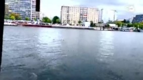 گشت فوق‌العاده در پاریس با اتوبوسی استثنایی