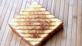 طرز تهیه ساندویچ تنوری مرغ در خانه